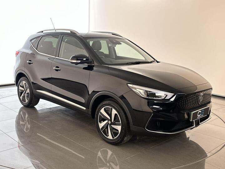 MG MG ZS 72.6kWh Trophy Connect Long Range Auto 5dr
