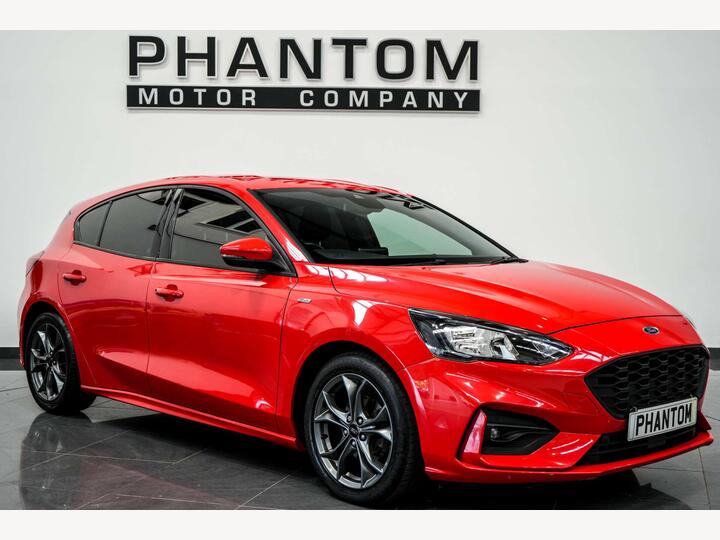 Ford Focus 1.0T EcoBoost ST-Line Euro 6 (s/s) 5dr
