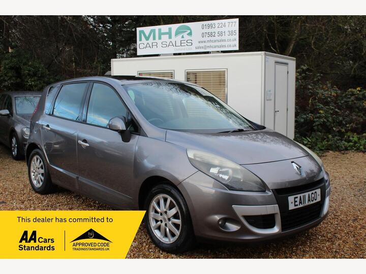 Renault Scenic 1.5 DCi Dynamique TomTom EDC Euro 5 5dr Renault Scenic 1.5 DCi Dynamique TomTom EDC Euro 5 5dr