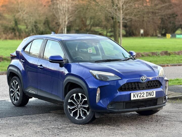 Toyota Yaris Cross 1.5 VVT-h Icon E-CVT Euro 6 (s/s) 5dr Toyota Yaris Cross 1.5 VVT-h Icon E-CVT Euro 6 (s/s) 5dr