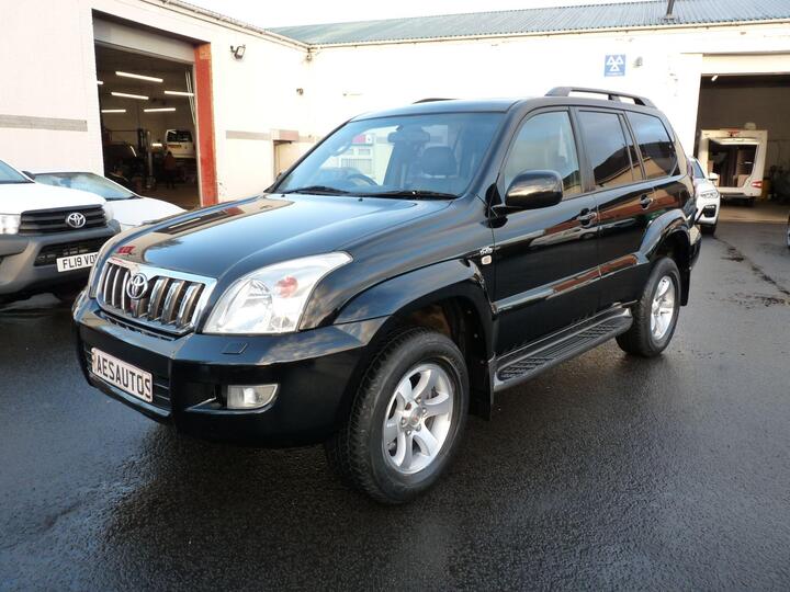 Toyota Land Cruiser 3.0 D-4D Invincible 5dr Toyota Land Cruiser 3.0 D-4D Invincible 5dr