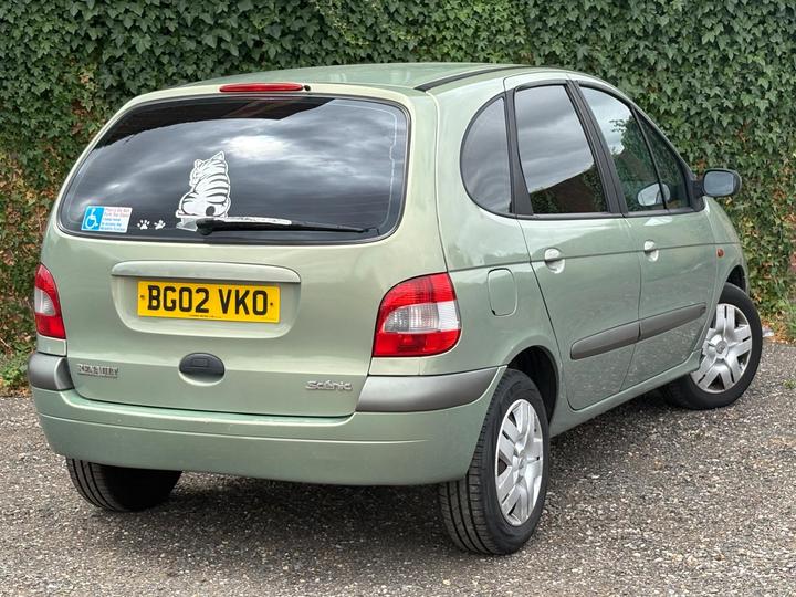 Renault Scenic 1.6 16v Expression 5dr