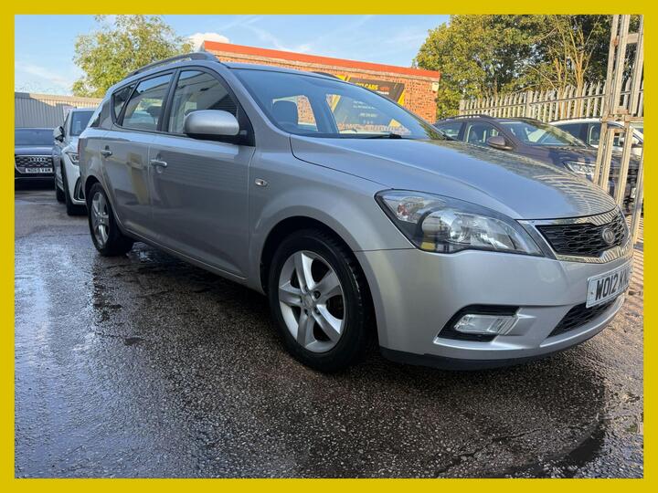 Kia Ceed 1.6 CRDi EcoDynamics 2 Sports Wagon Euro 5 (s/s) 5dr