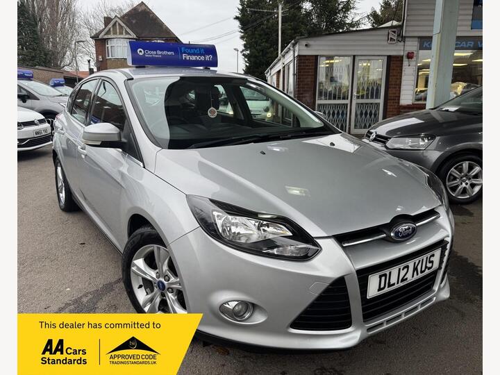 Ford Focus 1.6 TDCi Zetec Euro 5 (s/s) 5dr