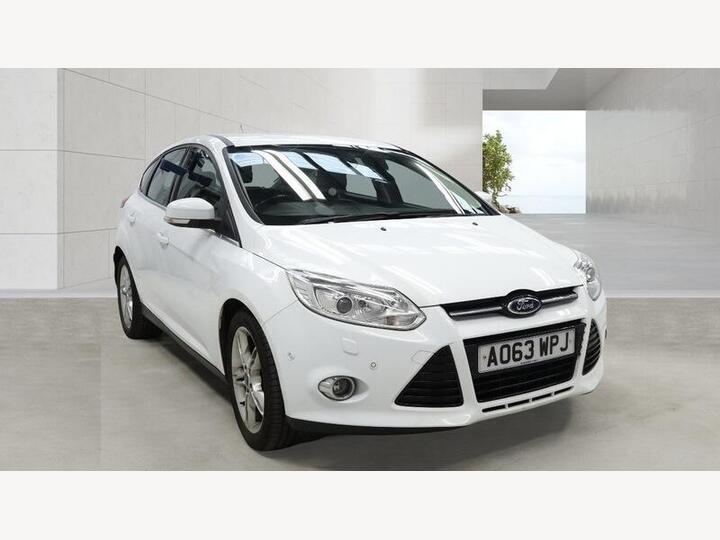 Ford Focus 1.6 TDCi Titanium X Euro 5 (s/s) 5dr