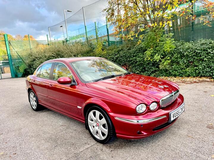Jaguar X-Type 2.2D SE 4dr Jaguar X-Type 2.2D SE 4dr