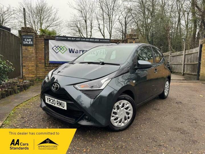 Toyota AYGO 1.0 VVT-i X-play Euro 6 5dr