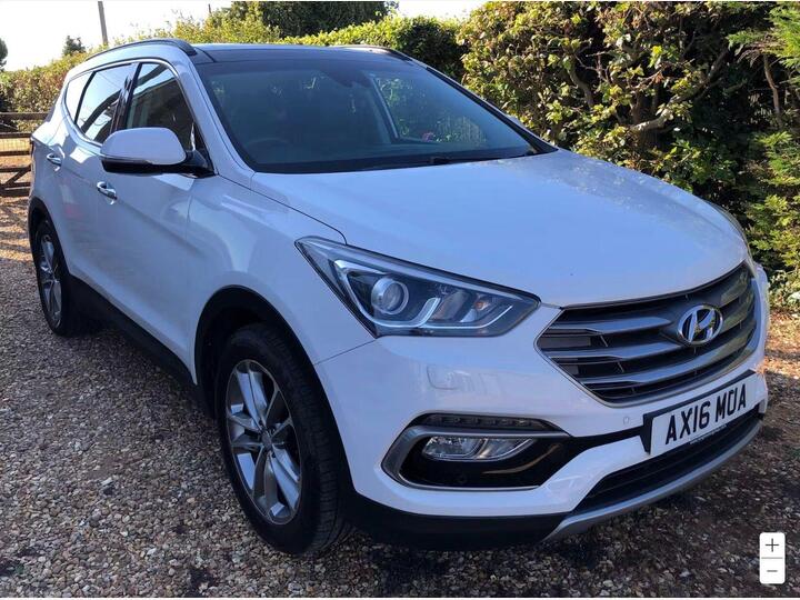 Hyundai Santa Fe 2.2 CRDi Blue Drive Premium SE Auto 4WD Euro 6 (s/s) 5dr (7 Seat)