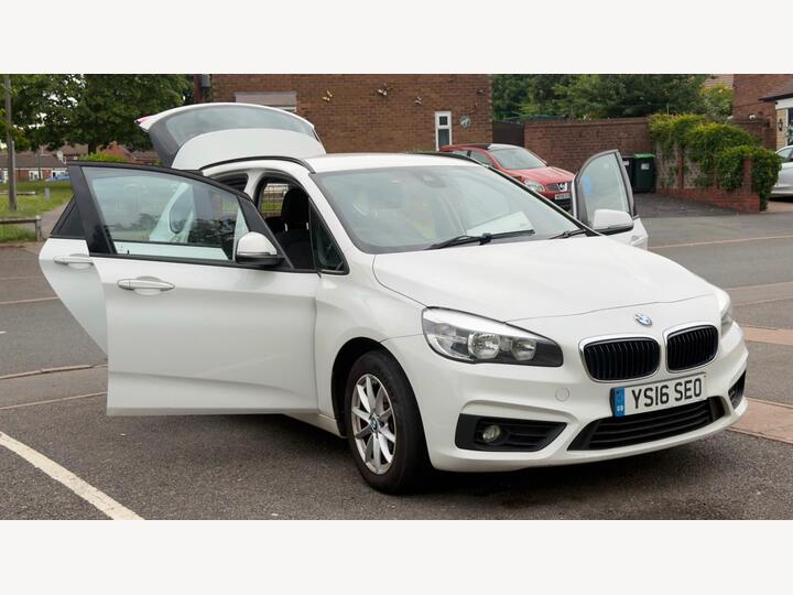 BMW 2 Series Active Tourer 1.5 216d SE Euro 6 (s/s) 5dr