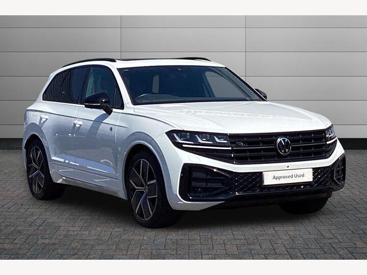 Volkswagen Touareg 3.0 TDI V6 Black Edition Tiptronic 4Motion Euro 6 (s/s) 5dr