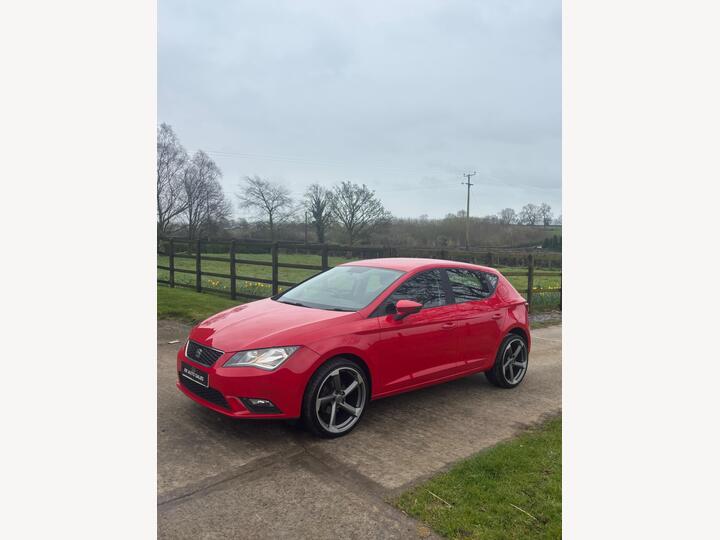 SEAT Leon 1.6 TDI Ecomotive CR SE Euro 5 (s/s) 5dr