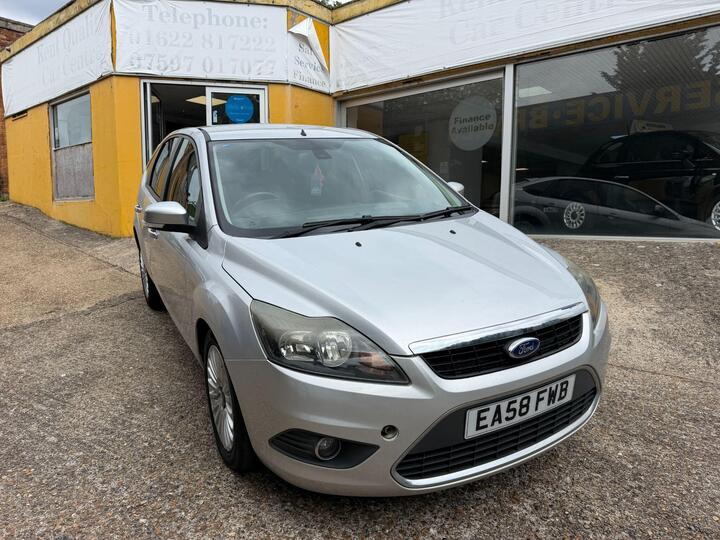 Ford Focus 2.0 Titanium 5dr