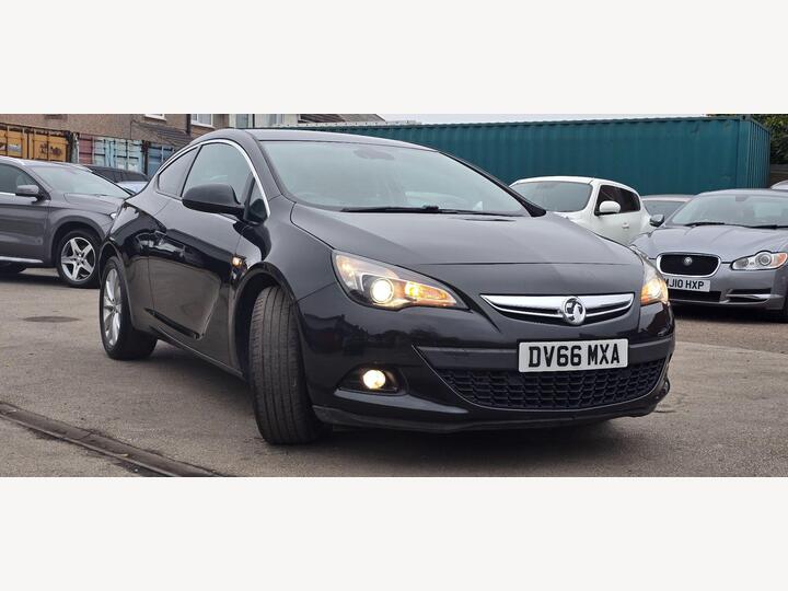 Vauxhall Astra GTC 1.4i Turbo SRi Euro 6 (s/s) 3dr Vauxhall Astra GTC 1.4i Turbo SRi Euro 6 (s/s) 3dr