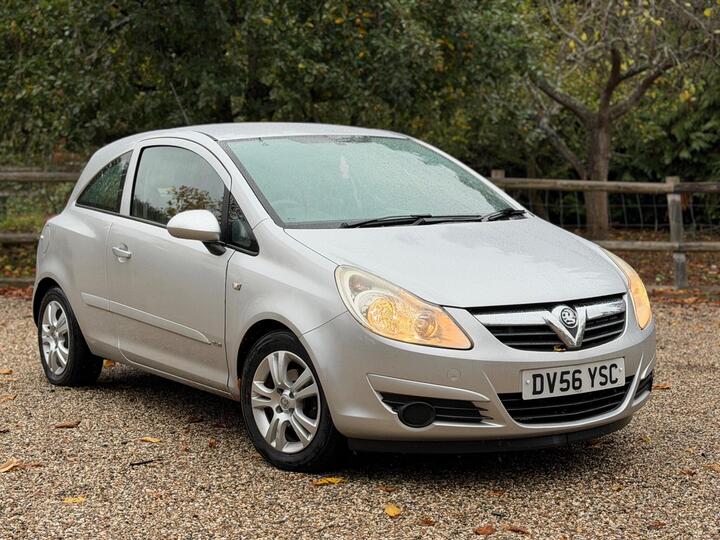 Vauxhall Corsa 1.2i 16v Club 3dr