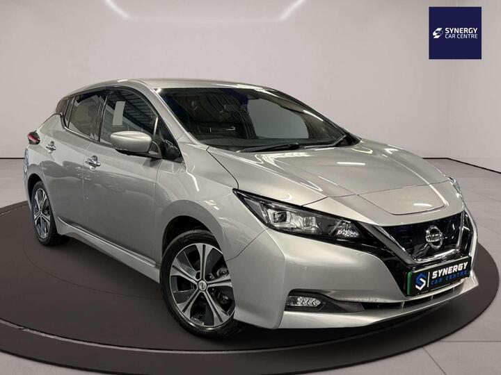 Nissan LEAF 40kWh Tekna Auto 5dr Nissan LEAF 40kWh Tekna Auto 5dr