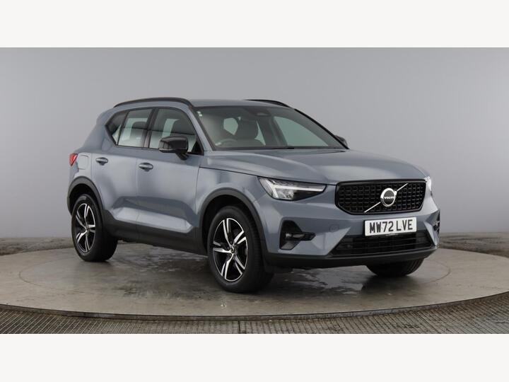 Volvo XC40 2.0 B4 MHEV Plus DCT Auto AWD Euro 6 (s/s) 5dr
