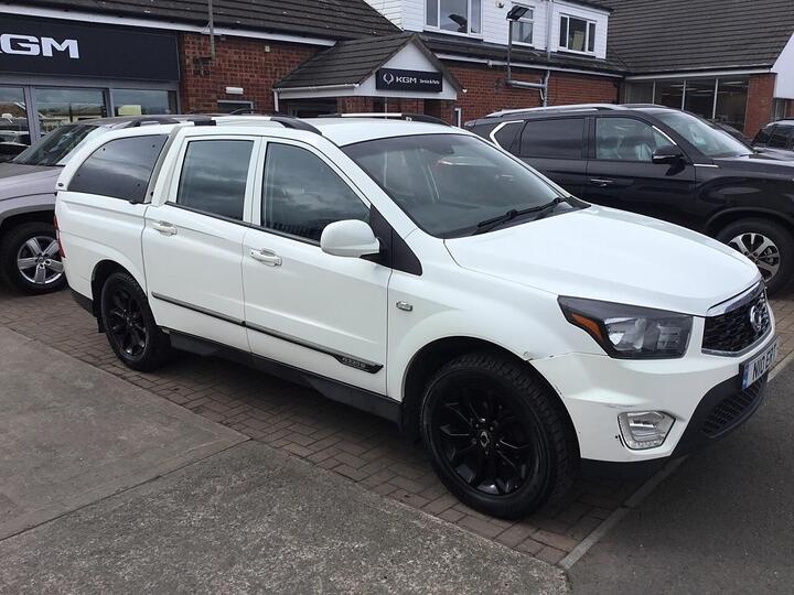 SsangYong Musso 2.2D EX Auto 4WD Euro 6 4dr