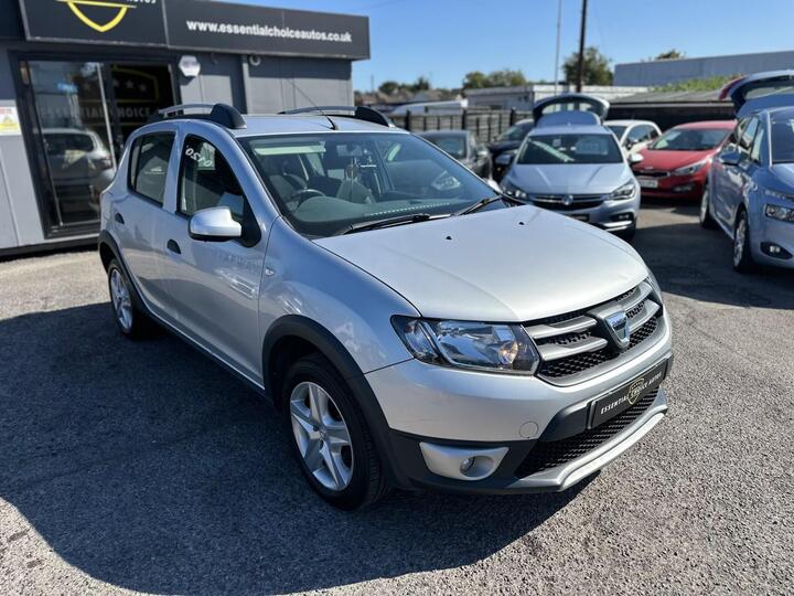 Dacia SANDERO STEPWAY 1.5 DCi Laureate Euro 5 5dr