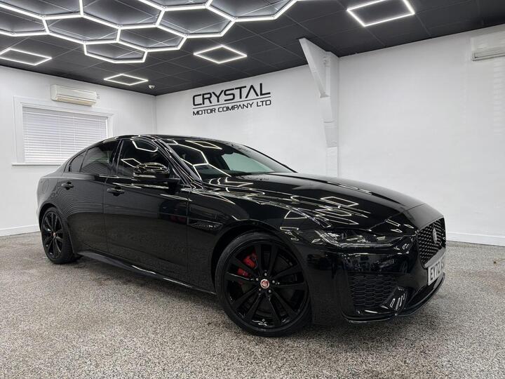 Jaguar XE 2.0 D200 MHEV R-Dynamic Black Auto Euro 6 (s/s) 4dr