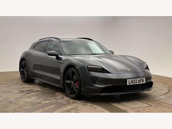 Porsche TAYCAN Performance Plus 93.4kWh 4S Cross Turismo Auto 4WD 5dr (11kW Charger)