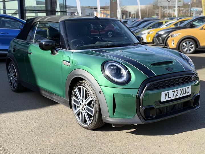 MINI Convertible 2.0 Cooper S Exclusive Steptronic Euro 6 (s/s) 2dr