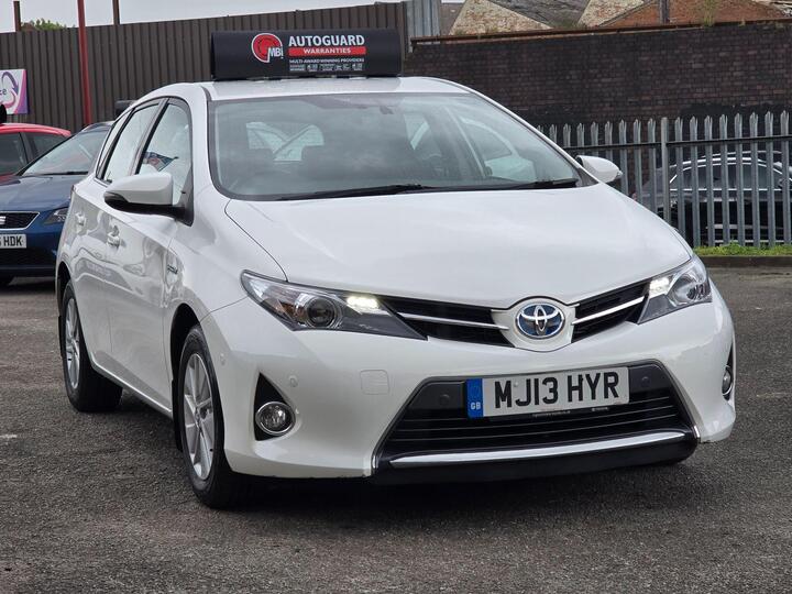 Toyota Auris 1.8 VVT-h Icon CVT Euro 5 (s/s) 5dr