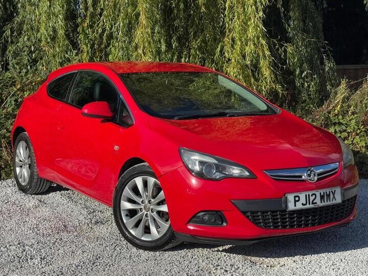 Vauxhall Astra GTC 2.0 CDTi SRi Euro 5 (s/s) 3dr