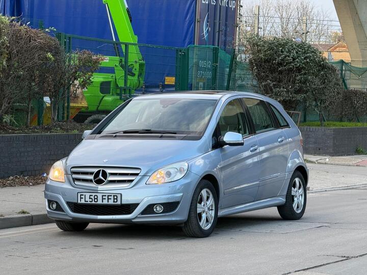 Mercedes-Benz B Class 1.7 B170 SE CVT 5dr