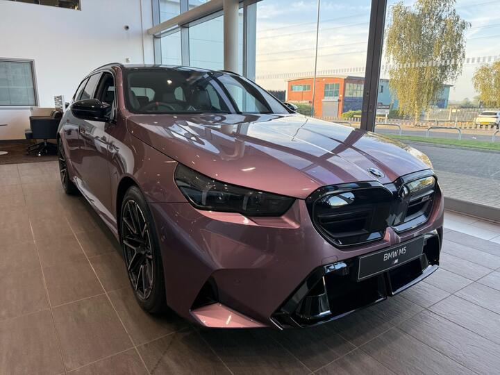 BMW M5 4.4 22.1kWh Touring Steptronic XDrive Euro 6 (s/s) 5dr