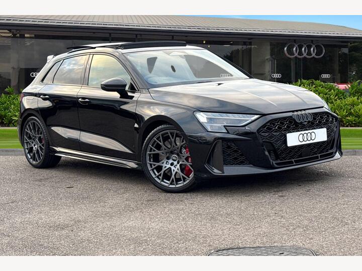 Audi RS3 2.5 TFSI Carbon Vorsprung Sportback S Tronic Quattro Euro 6 (s/s) 5dr