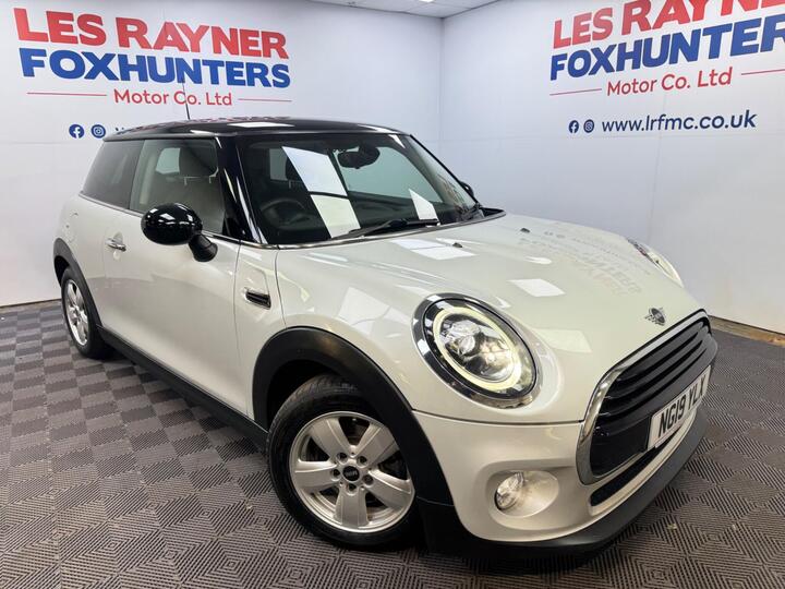 MINI Hatch 1.5 Cooper Classic Euro 6 (s/s) 3dr