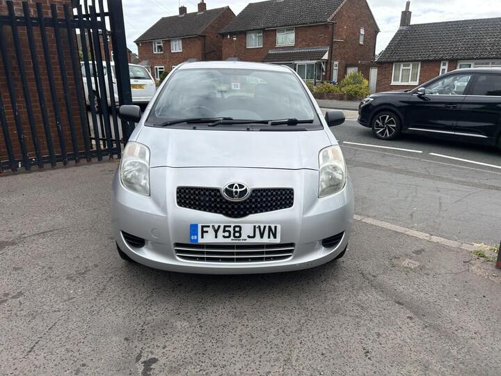 Toyota YARIS 1.0 VVT-i T2 3dr