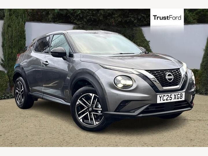 Nissan Juke 1.0 DIG-T N-Connecta DCT Auto Euro 6 (s/s) 5dr