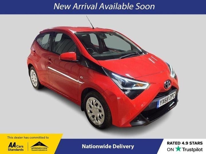 Toyota AYGO 1.0 VVT-i X-play Euro 6 5dr
