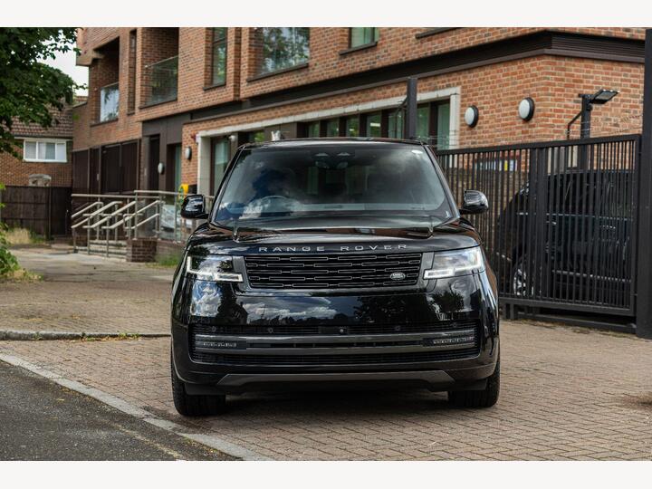 Land Rover Range Rover 3.0 P400 MHEV SE Auto 4WD Euro 6 (s/s) 5dr Land Rover Range Rover 3.0 P400 MHEV SE Auto 4WD Euro 6 (s/s) 5dr