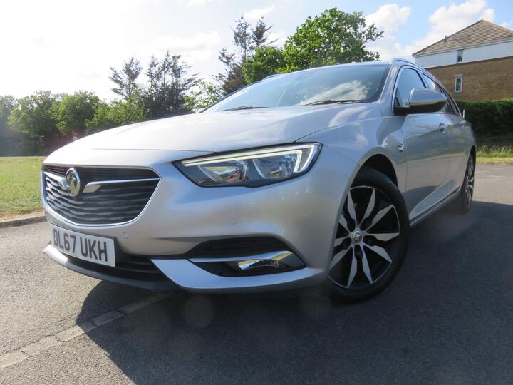 Vauxhall Insignia 2.0 Turbo D BlueInjection Tech Line Nav Sports Tourer Euro 6 (s/s) 5dr