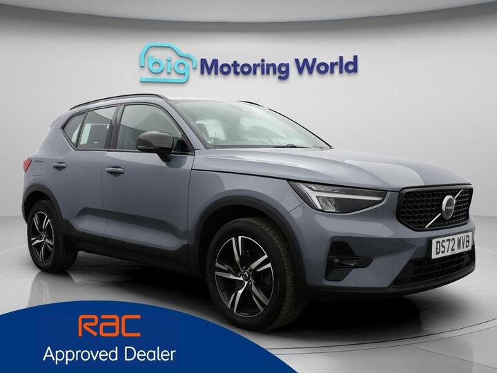 Volvo XC40 2.0 B3 MHEV Plus Dark DCT Auto Euro 6 (s/s) 5dr