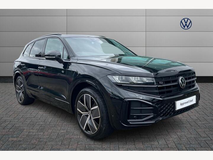 Volkswagen Touareg 3.0 TDI V6 Black Edition Tiptronic 4Motion Euro 6 (s/s) 5dr