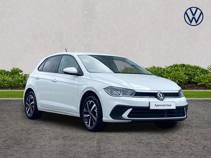 Volkswagen Polo 1.0 TSI Match Euro 6 (s/s) 5dr Volkswagen Polo 1.0 TSI Match Euro 6 (s/s) 5dr