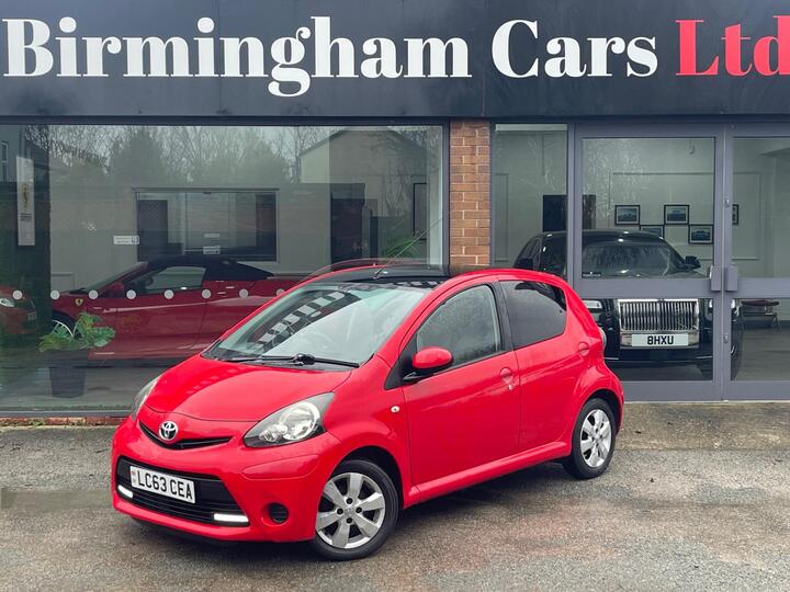 Toyota AYGO 1.0 VVT-i Euro 5 5dr