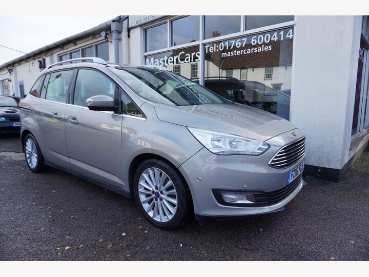 Ford Grand C-Max 1.5 TDCi Titanium Euro 6 (s/s) 5dr
