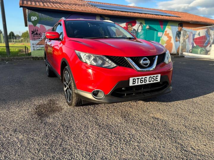 Nissan Qashqai 1.2 DIG-T Tekna XTRON 2WD Euro 6 (s/s) 5dr