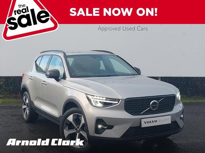 Volvo XC40 2.0 B3 MHEV Plus DCT Auto Euro 6 (s/s) 5dr