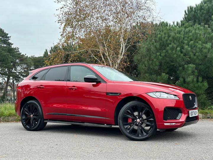 Jaguar F-PACE 3.0 D300 V6 S Auto AWD Euro 6 (s/s) 5dr