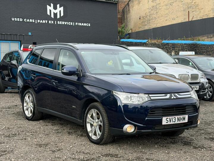 Mitsubishi Outlander 2.2 DI-D GX4 4WD Euro 5 (s/s) 5dr
