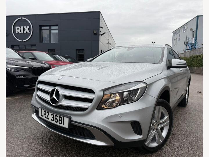 Mercedes-Benz GLA-CLASS 2.1 GLA200d Sport 7G-DCT Euro 6 (s/s) 5dr Mercedes-Benz GLA-CLASS 2.1 GLA200d Sport 7G-DCT Euro 6 (s/s) 5dr
