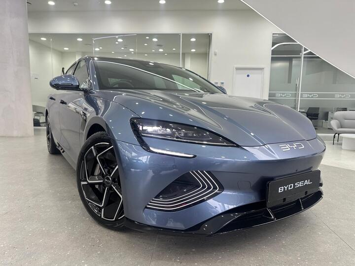 BYD Seal 82.5kWh Design Auto 4dr