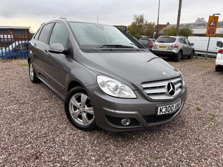 Mercedes-Benz B Class 2.0 B180 CDI SE CVT 5dr Mercedes-Benz B Class 2.0 B180 CDI SE CVT 5dr