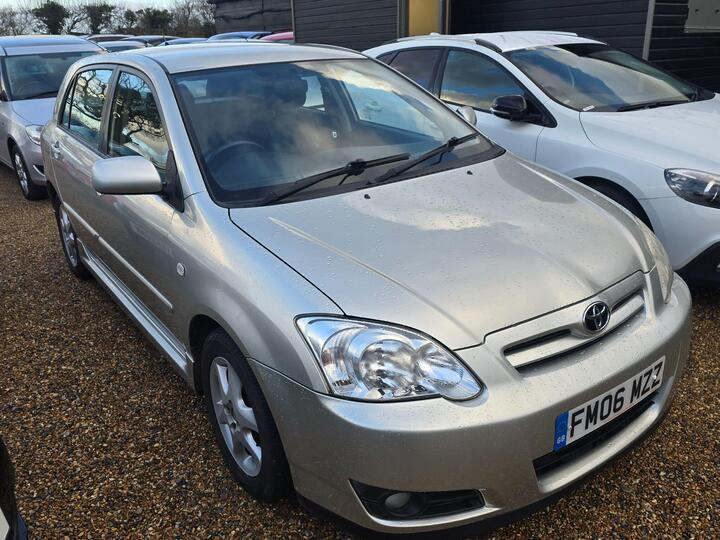 Toyota Corolla 1.4 VVT-i Colour Collection 5dr
