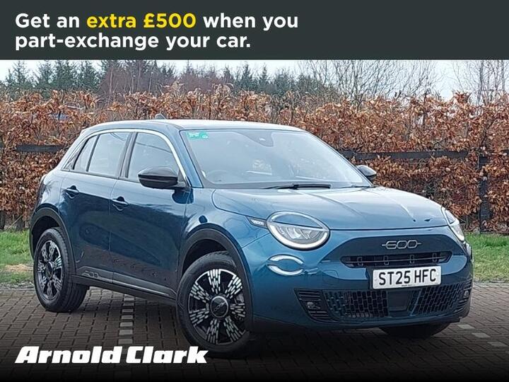 Fiat 600 1.2 MHEV E-DCT Euro 6 (s/s) 5dr